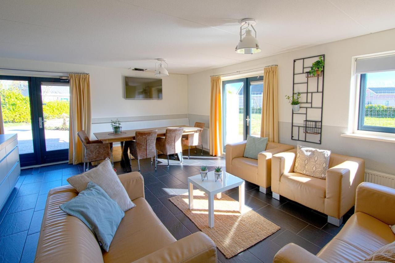 Luxus Familienvilla Mit Jacuzzi & Sauna Tzummarum Экстерьер фото