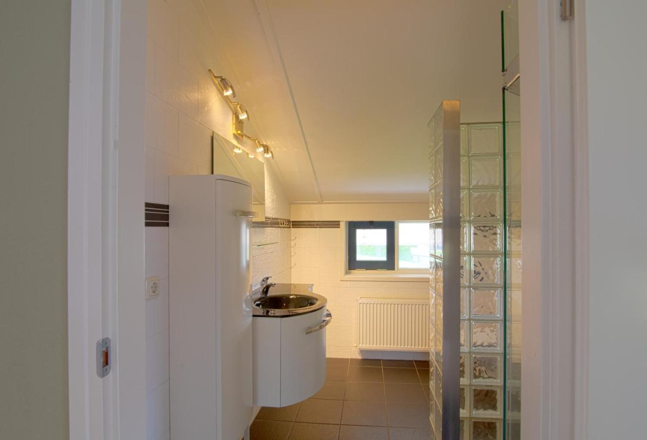 Luxus Familienvilla Mit Jacuzzi & Sauna Tzummarum Экстерьер фото
